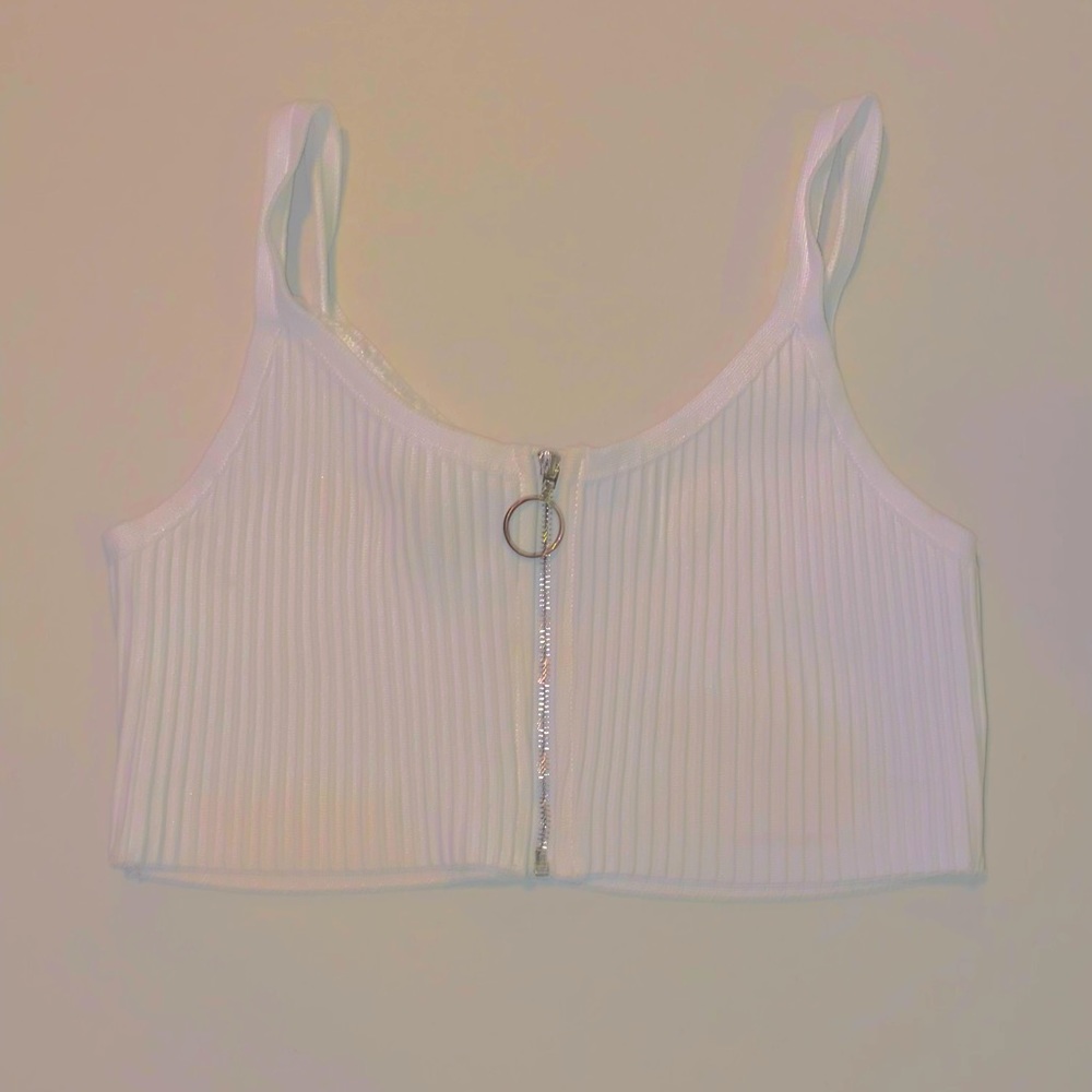 Textured Ribbed Pull-Ring Crop Top